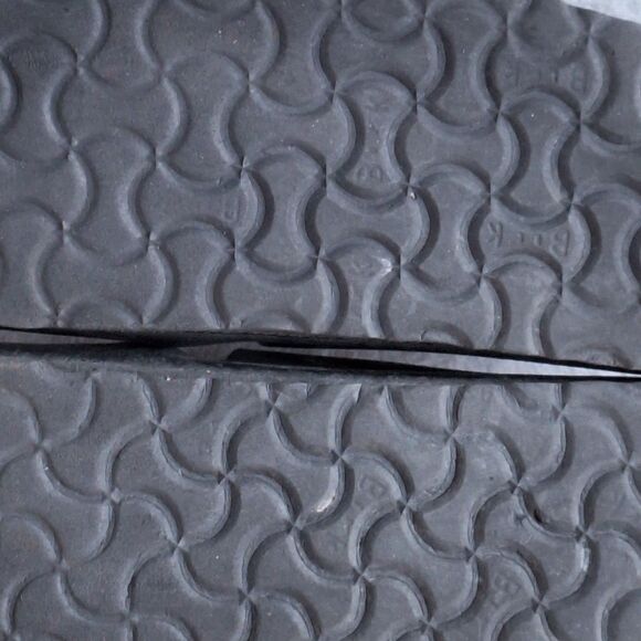 Birkenstock Arizona Oiled Leather Sandal Black Women EU 39 US 8 Narrow - Picture 7 of 12